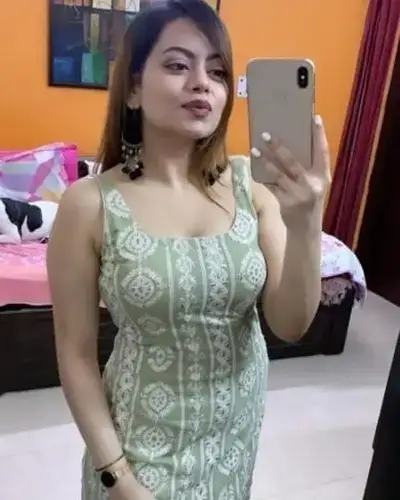 Call Girl in Rayadurgam